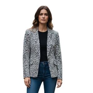 Chic Leopard Print Blazer